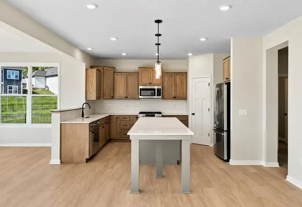 1149 Woods Creek DR, Delano, MN 55328
