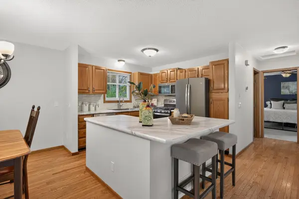15918 Island View RD NW, Prior Lake, MN 55372