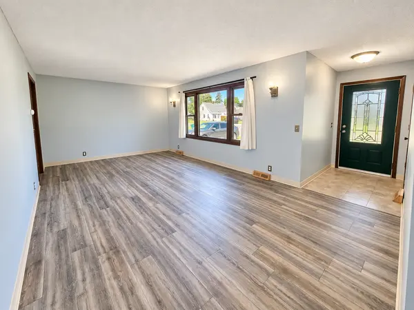 520 Smith ST, Le Sueur, MN 56058