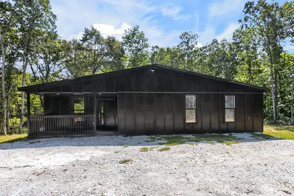 332 Meadow Ln, Altamont, TN 37301