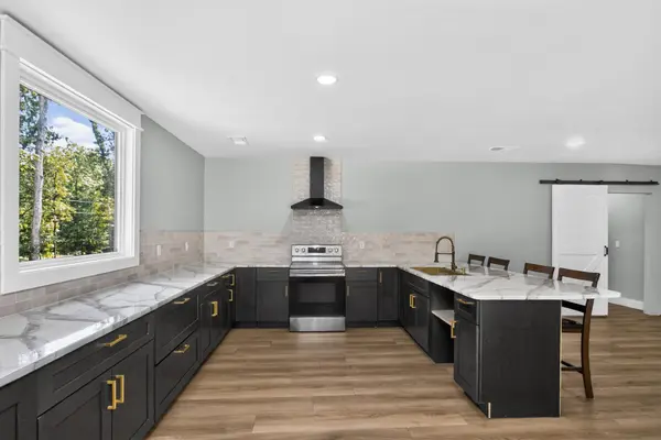 332 Meadow Ln, Altamont, TN 37301