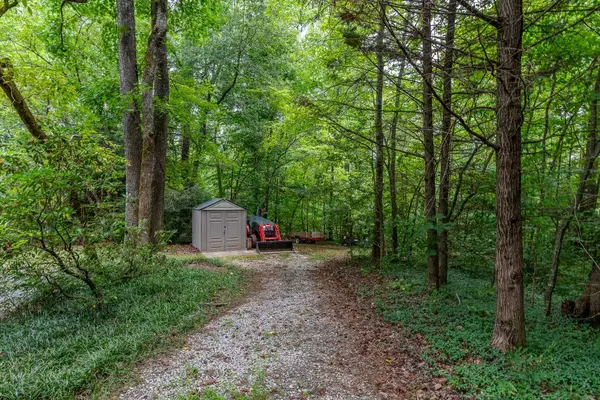 30 Tugaloo Bluff RD, Travelers Rest, SC 29690