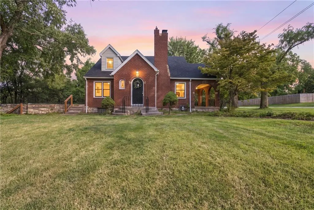 4400 Garfield AVE, Kansas City, KS 66102