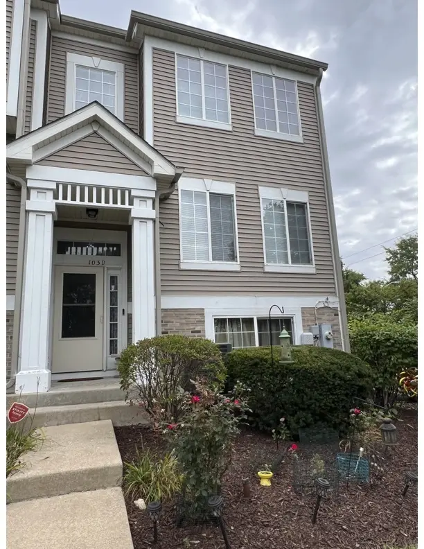 103 Enclave CIR #D, Bolingbrook, IL 60440