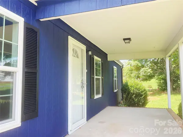 204 Conifer DR, Statesville, NC 28625