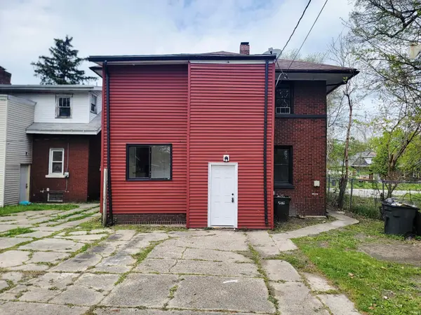 2118 Lincoln Way W ***, South Bend, IN 46628-2559