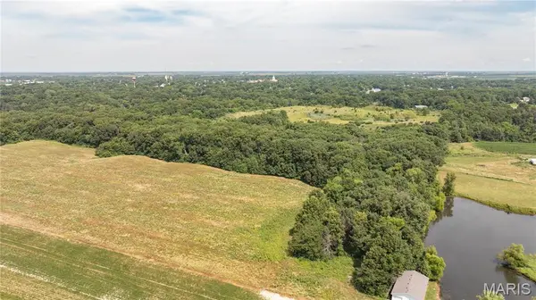 Tract 1 Garnet RD, Carlinville, IL 62626
