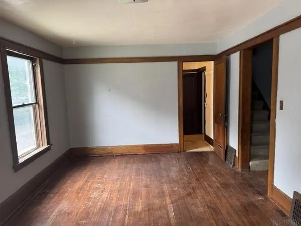 5 Willow DR, Mason City, IA 50401