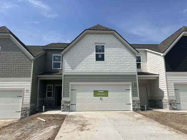 1225 Bronte Dr, Smyrna, TN 37167