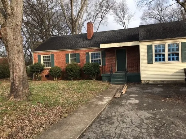 606 Lynn St, Murfreesboro, TN 37129