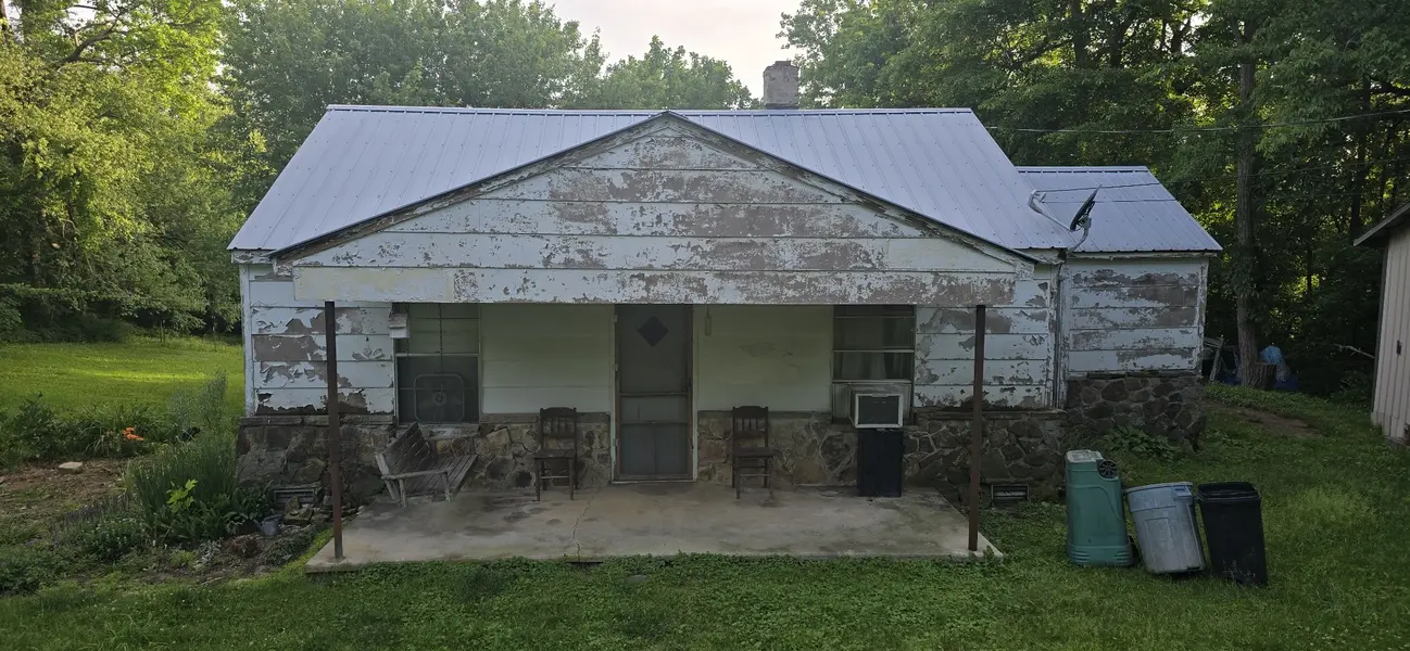 539 E Peter Ave, Monterey, TN 38574