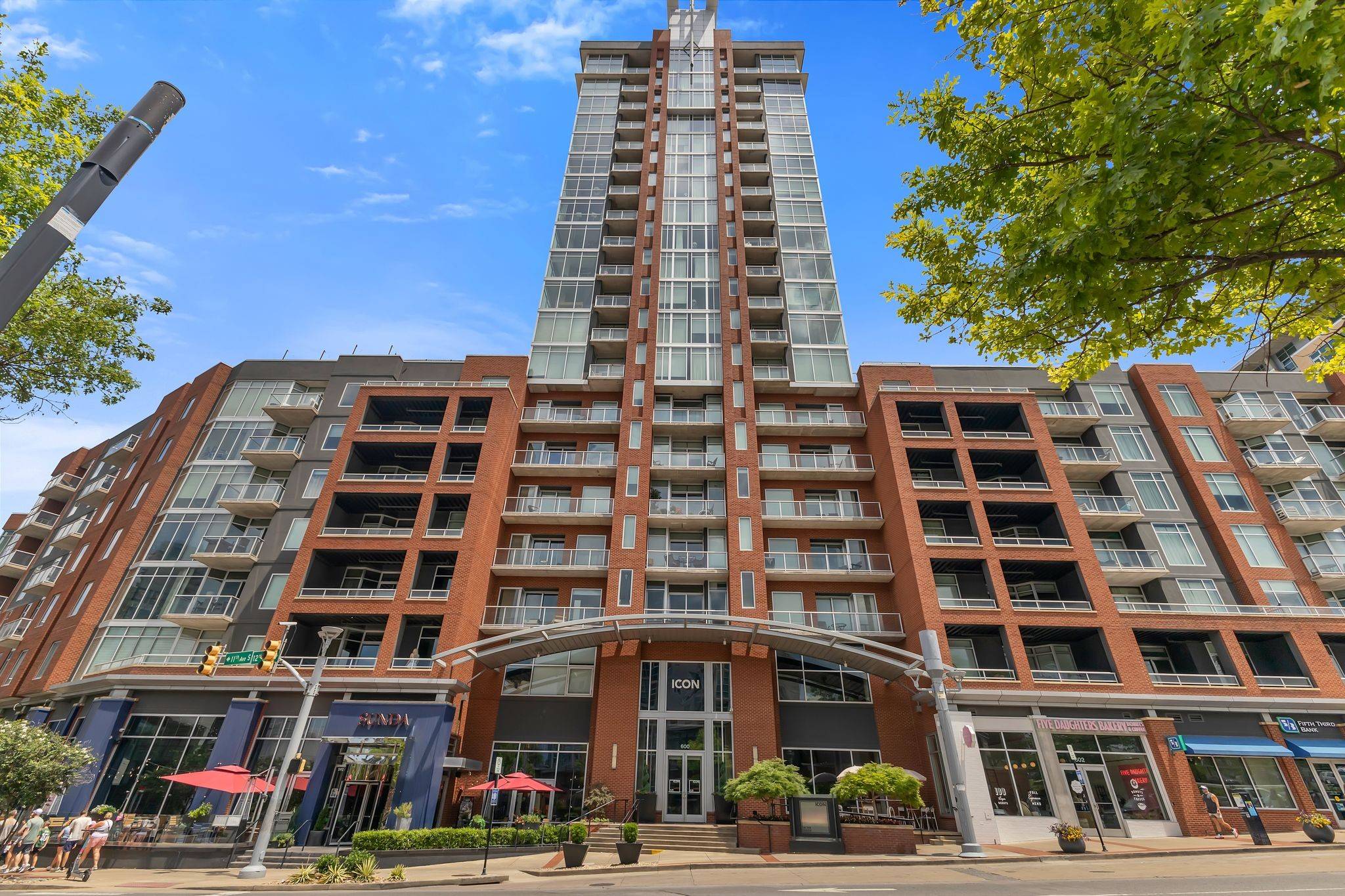 600 12th Ave #S #615, Nashville, TN 37203
