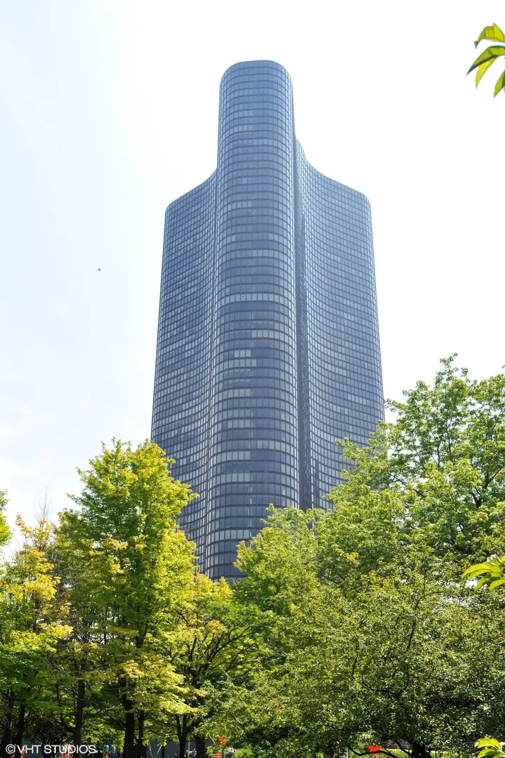 505 N Lake Shore DR #2110-11, Chicago, IL 60611
