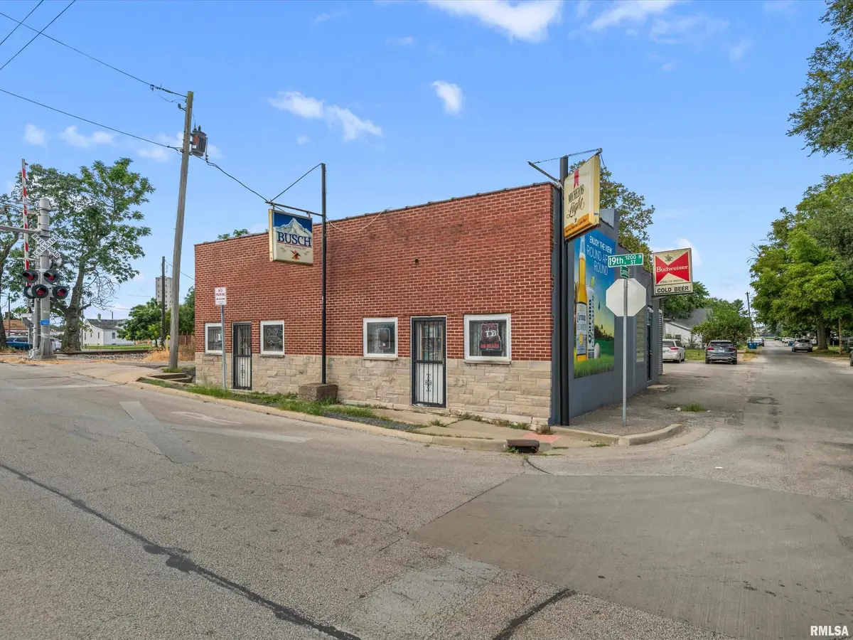 1247 N 19TH ST, Springfield, IL 62702