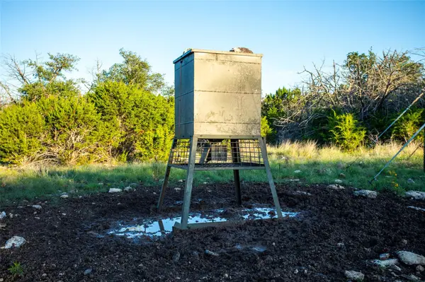 225 Lost Man RD, Mountain Home, TX 78058