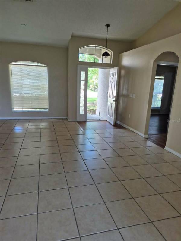 7 BISHOP LN, Palm Coast, FL 32137