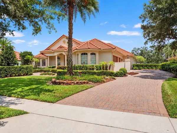 32516 HAWKS LAKE LN, Sorrento, FL 32776