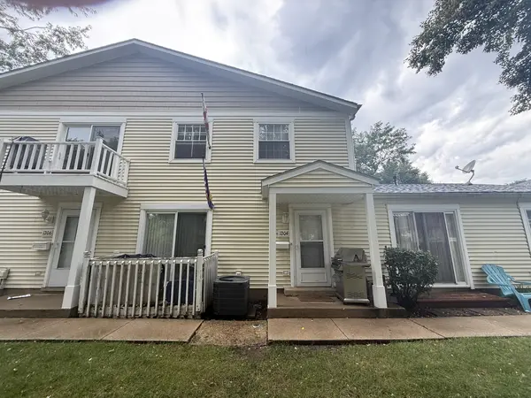 1204 Roth CT #1204, Wheeling, IL 60090
