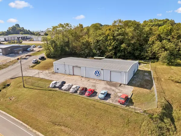 2501 Precast Drive #N, Columbia, TN 38401