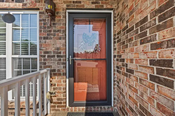 1012 Solomon Ln, Spring Hill, TN 37174