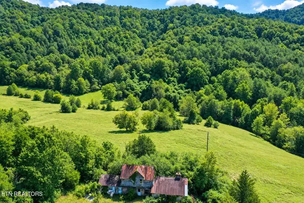0 Cantwell Valley Rd, Sneedville, TN 37869