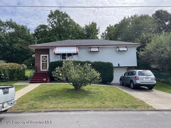 111 Garwood DR, Scranton, PA 18505