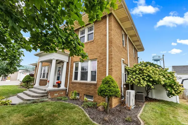 207 E Main ST, Mentone, IN 46539