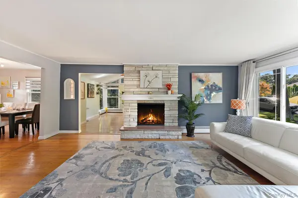 12 Longspur RD, Yonkers, NY 10701