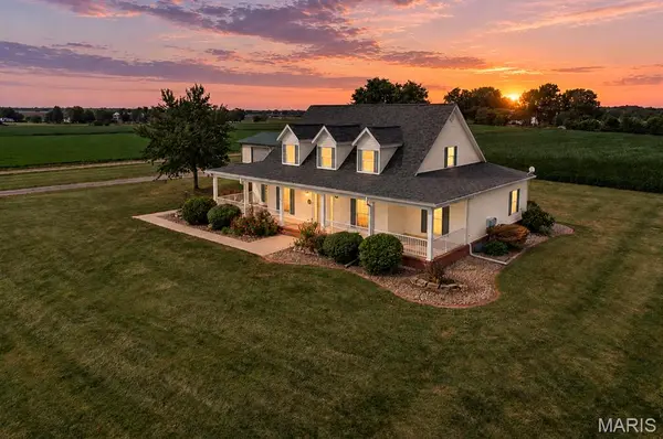 8053 N State Route 159, Moro, IL 62067