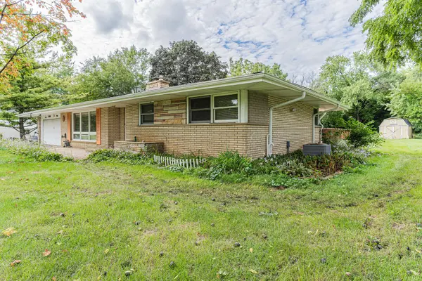 26815 W Nippersink RD, Ingleside, IL 60041