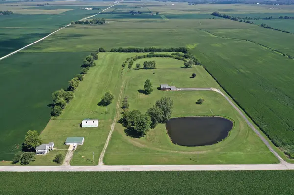 1010 W Amsler RD, Rensselaer, IN 47978