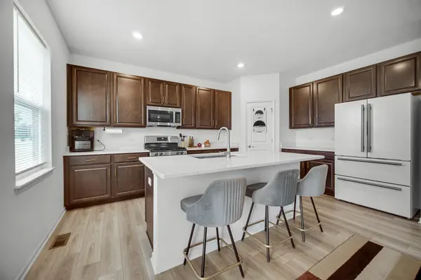6582 Abbey AVE, Portage, IN 46368