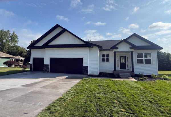 5542 Cannon Dale CT, Red Wing, MN 55066