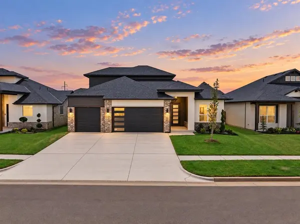 7108 NW 154th ST, Edmond, OK 73013
