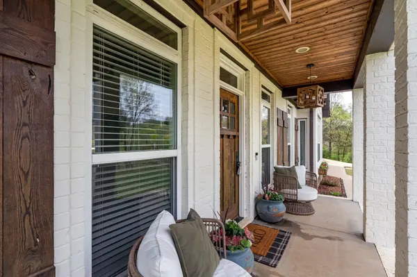 1362 Cliff Amos Rd, Spring Hill, TN 37174