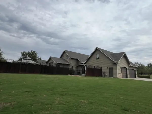 2000 E Madison, Arkansas City, KS 67005