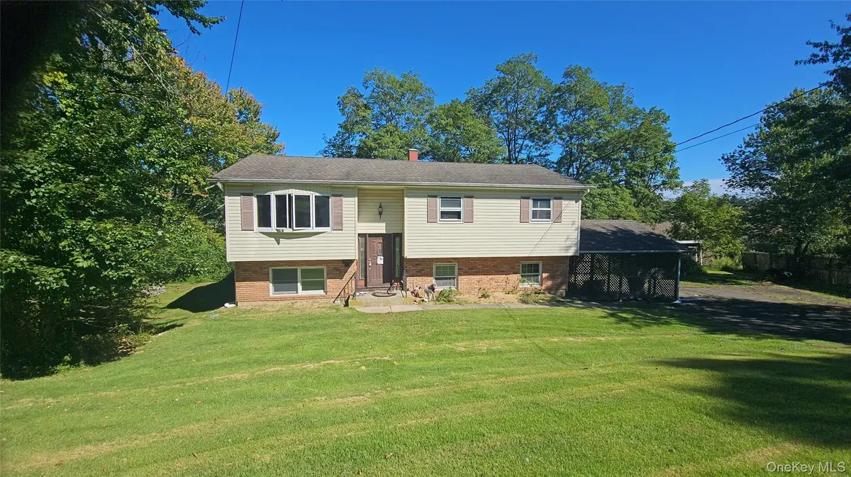 6 Glen CT, Congers, NY 10920