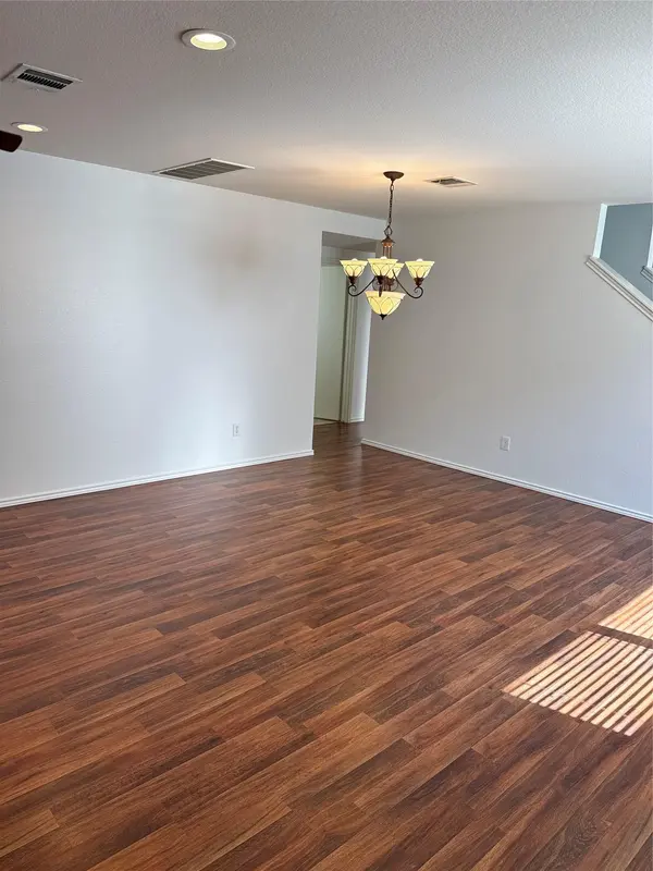 2114 Cottontail DR, Leander, TX 78641