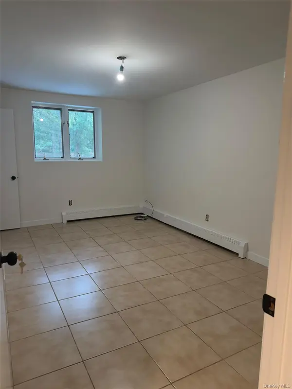 624 Noyack RD, Southampton, NY 11968