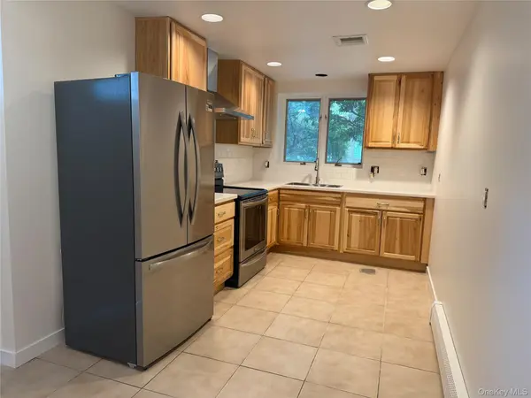 624 Noyack RD, Southampton, NY 11968