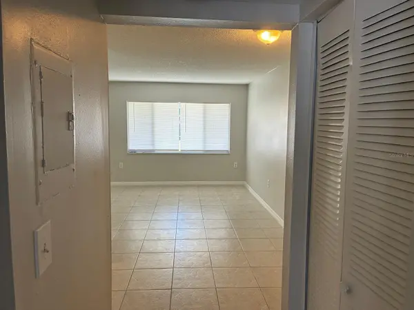 378 48TH AVE N #119, St Petersburg, FL 33703