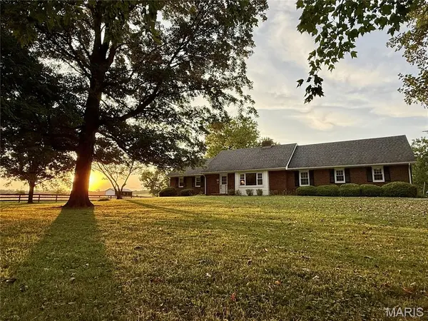 27976 Highway Ww, Clarksville, MO 63336