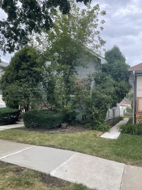 1032 S Ridgeland AVE, Oak Park, IL 60304