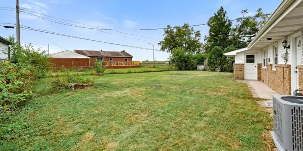 20 Elm AVE, Hobart, IN 46342