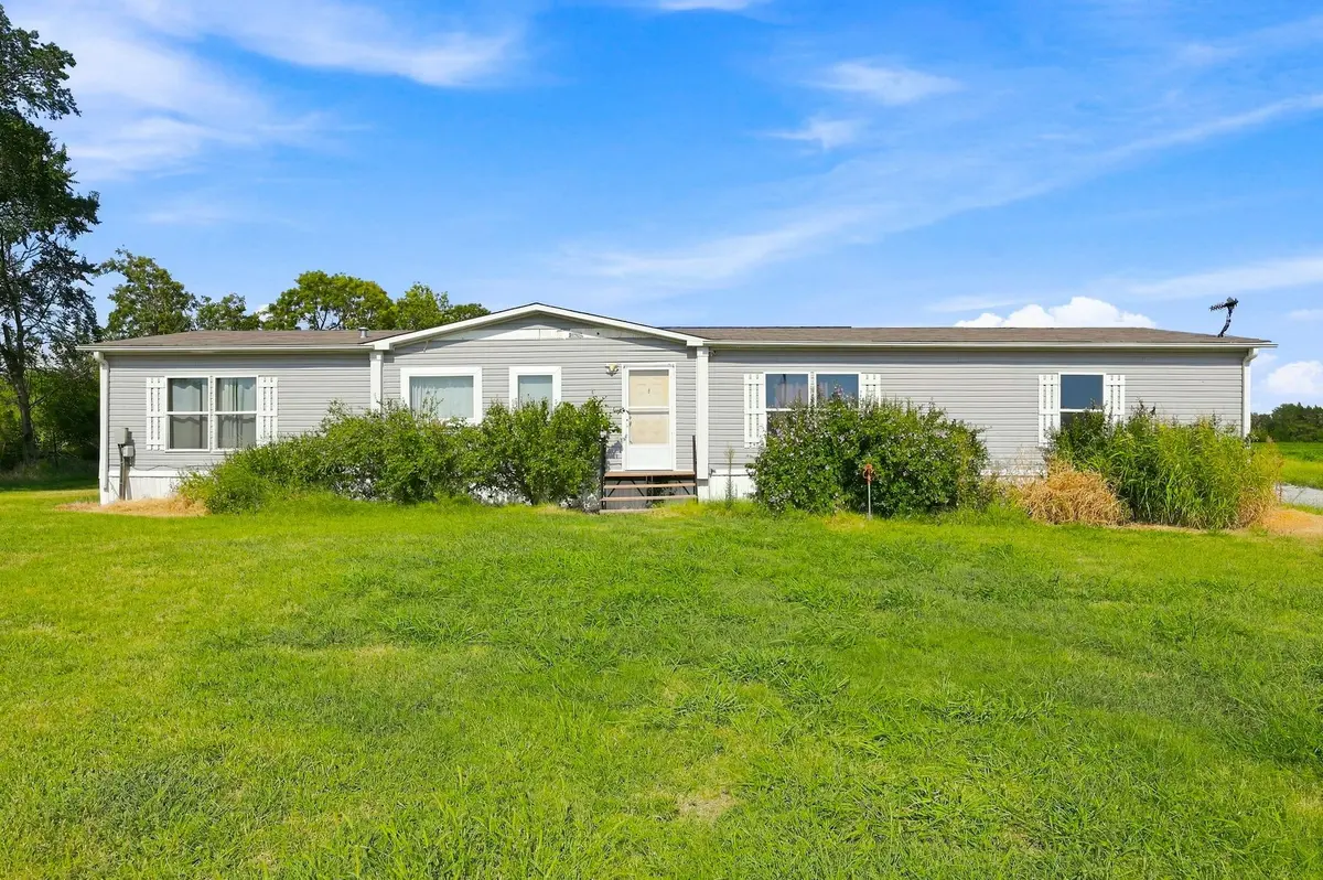 119 S Osborn, Mayfield, KS 67103