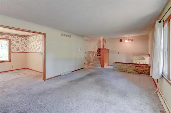 3606 NW 60th TER, Kansas City, MO 64151