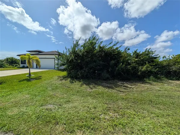281 BAYTREE DR, Rotonda West, FL 33947