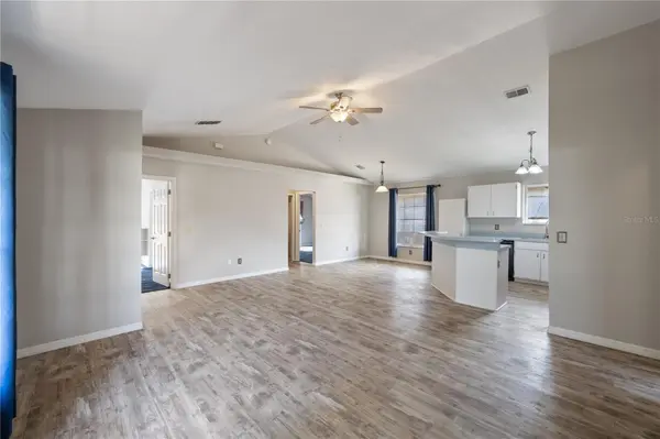 9848 PINEY POINT CIR, Orlando, FL 32825