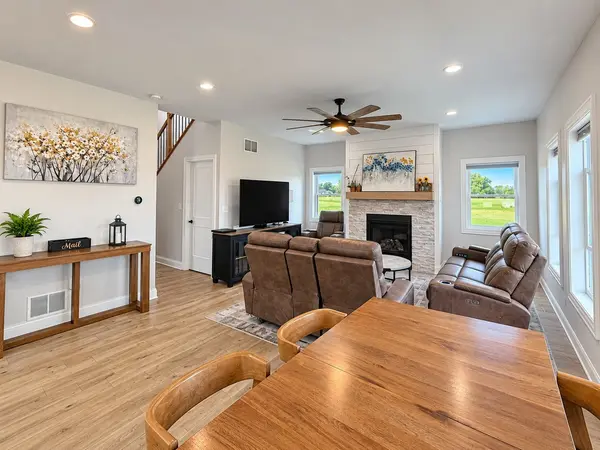 1405 Navajo CT, Kankakee, IL 60901
