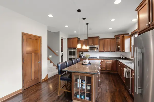 1752 Carriage DR, Victoria, MN 55386